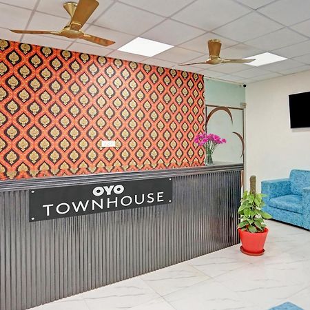 Hotel O Heritage Inn Noida Dış mekan fotoğraf