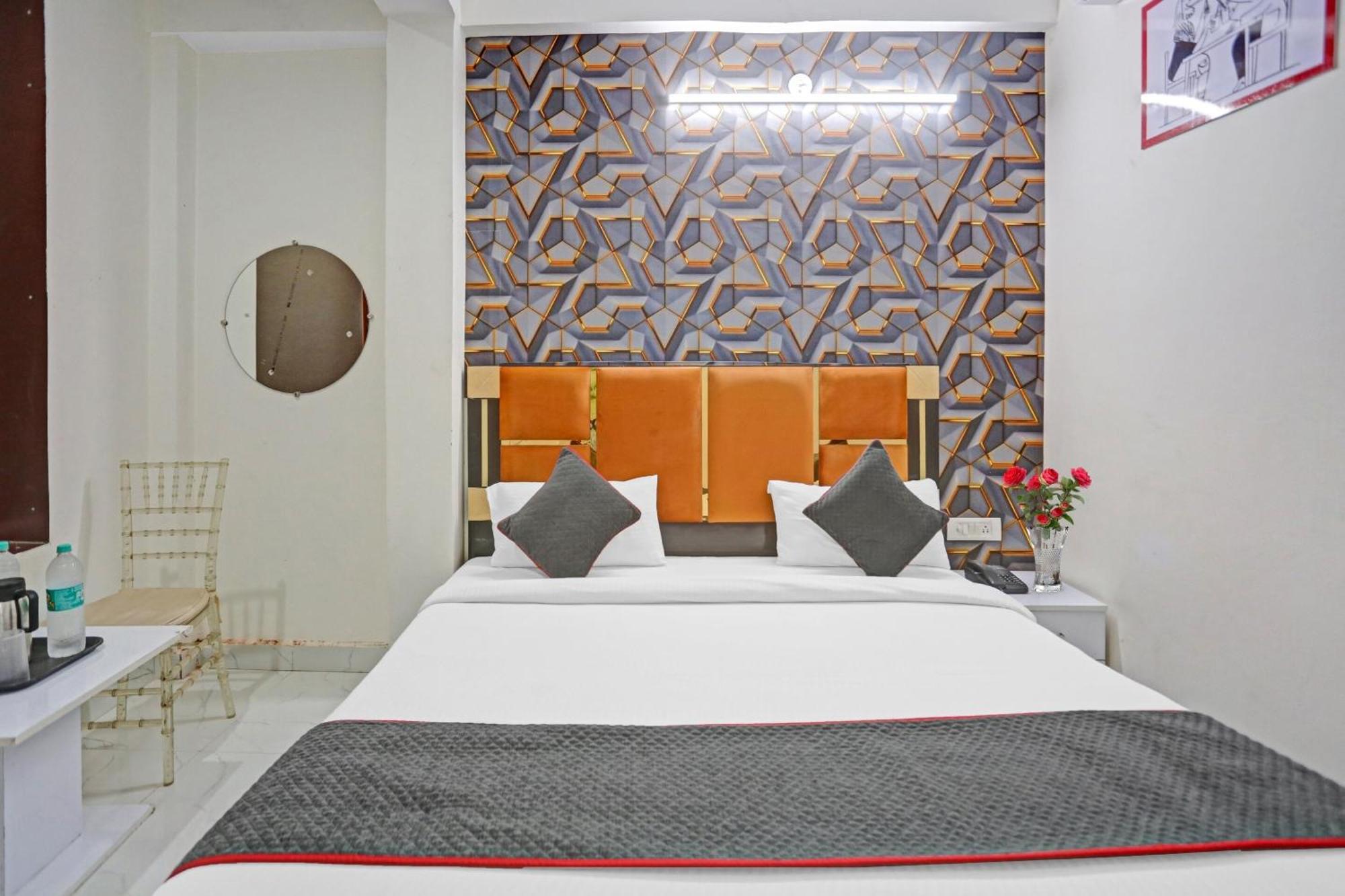 Hotel O Heritage Inn Noida Dış mekan fotoğraf