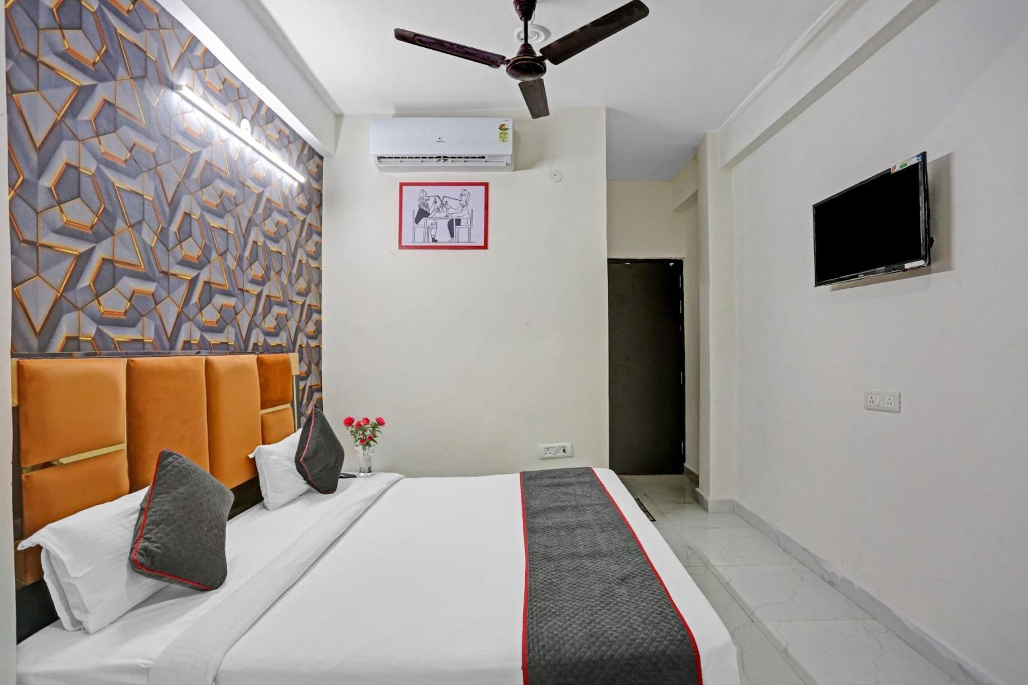 Hotel O Heritage Inn Noida Dış mekan fotoğraf